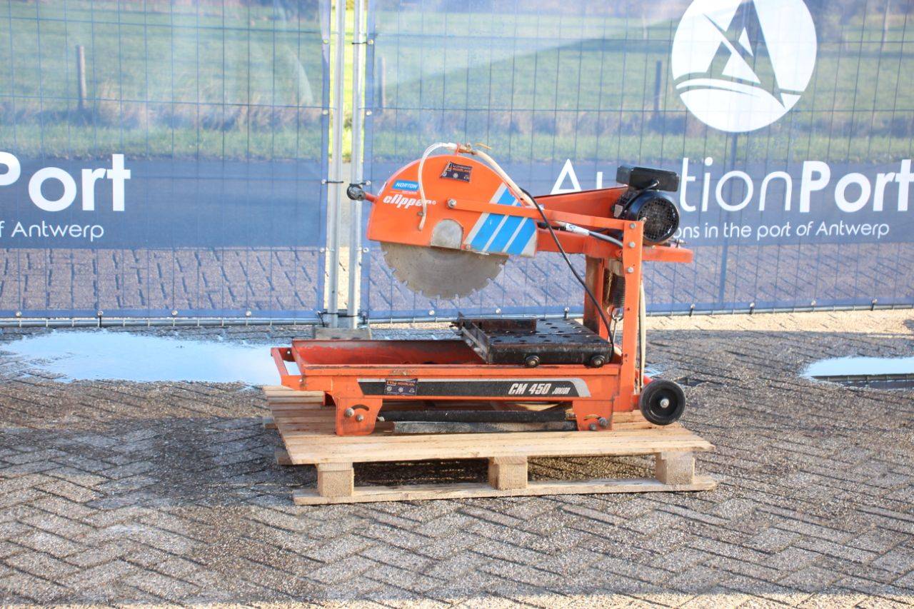 Stone saw Norton CM450 Junior 2022