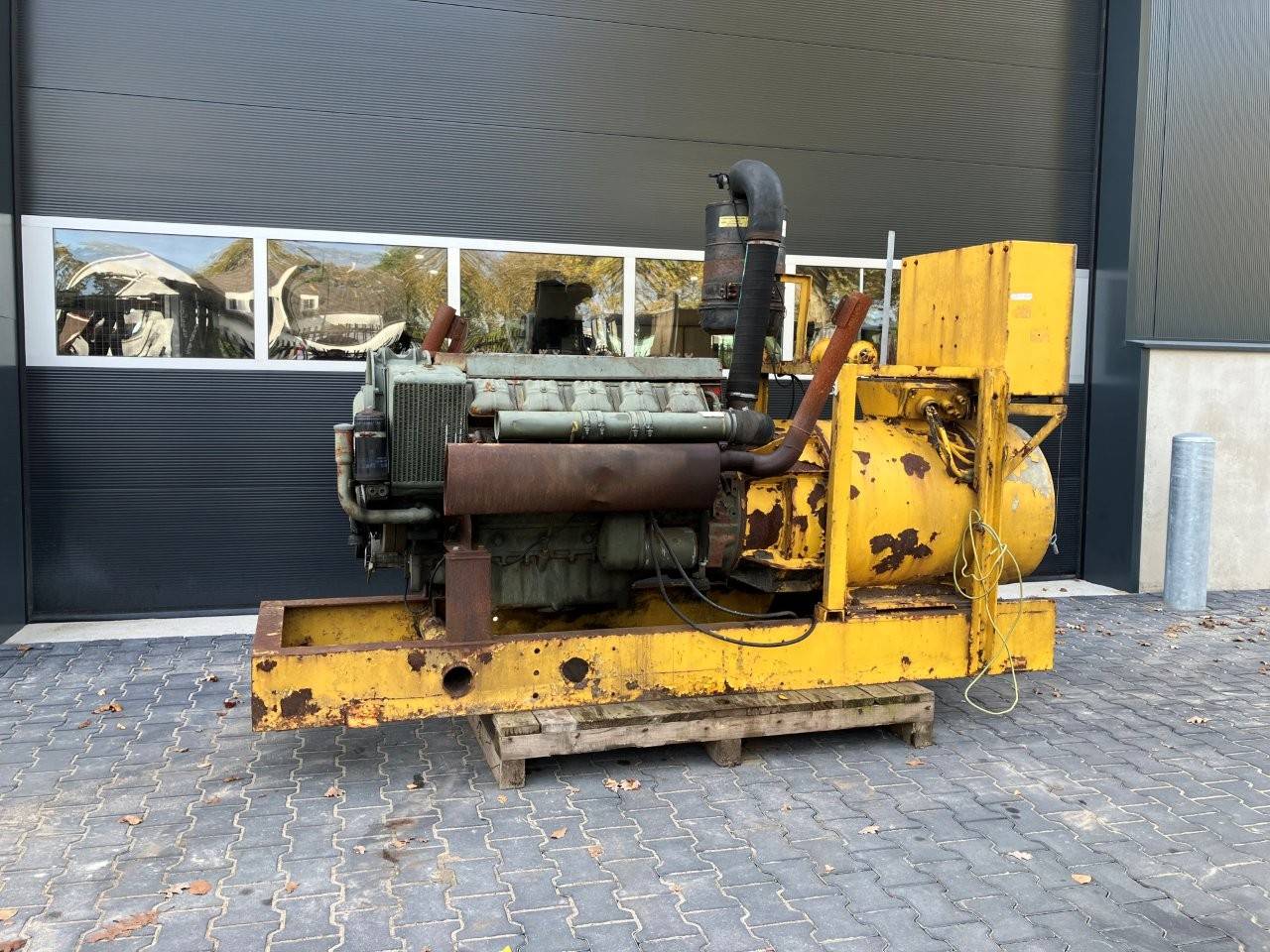 Deutz V10 Diesel Generator