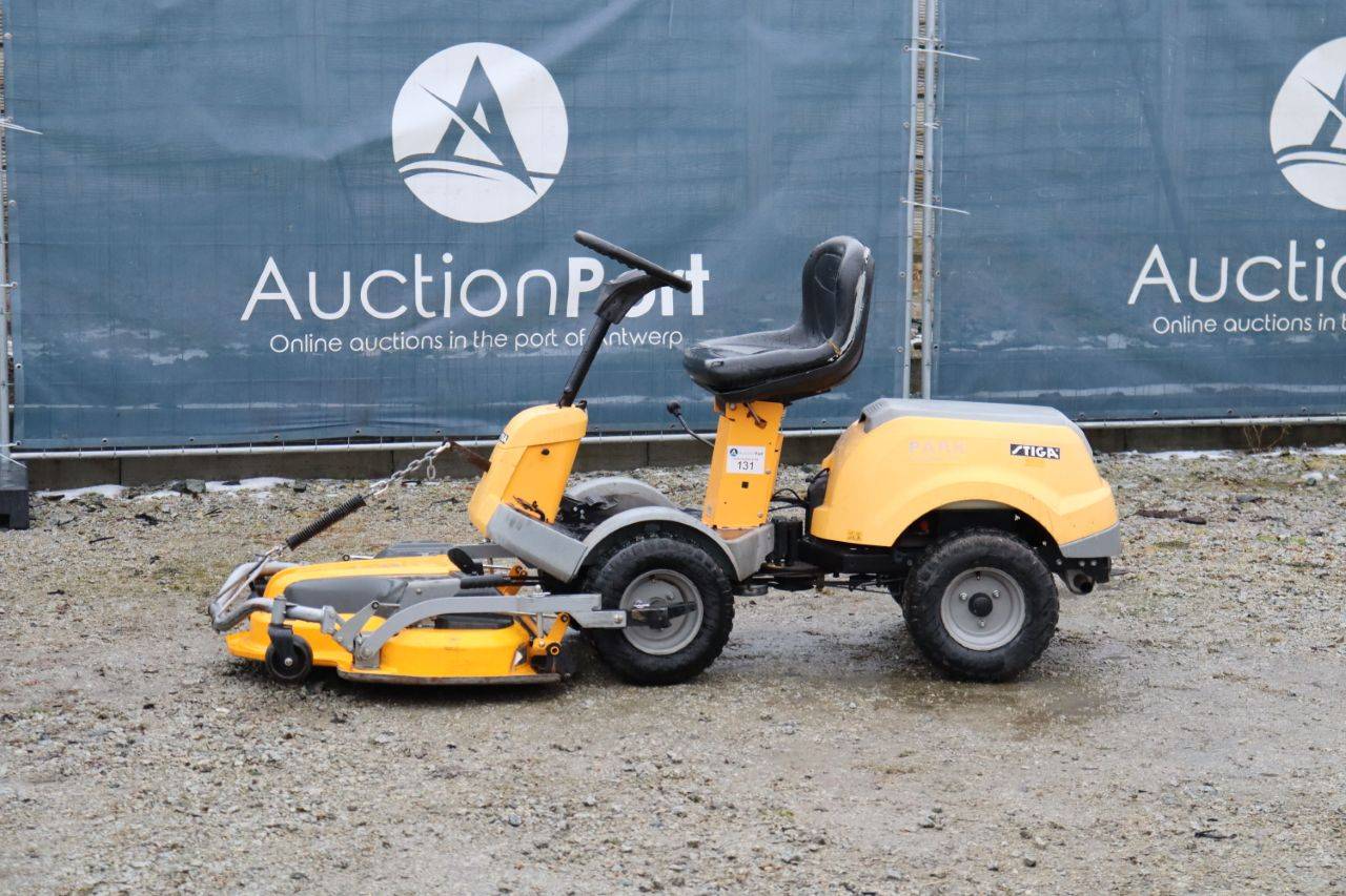 Stiga P901 Ride-on Mower Petrol 7.5kW 2012