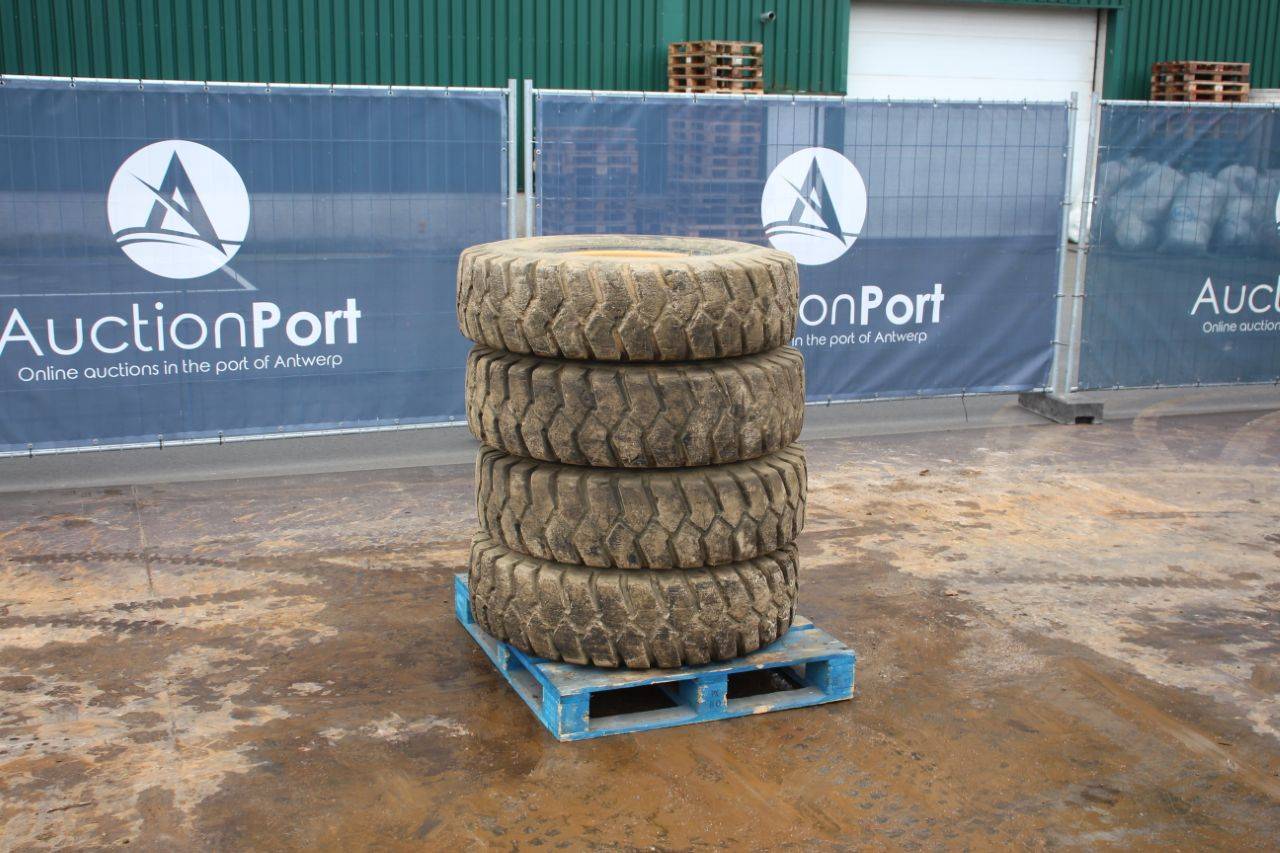Lot of tires Nokia 12.00-20 4 pieces