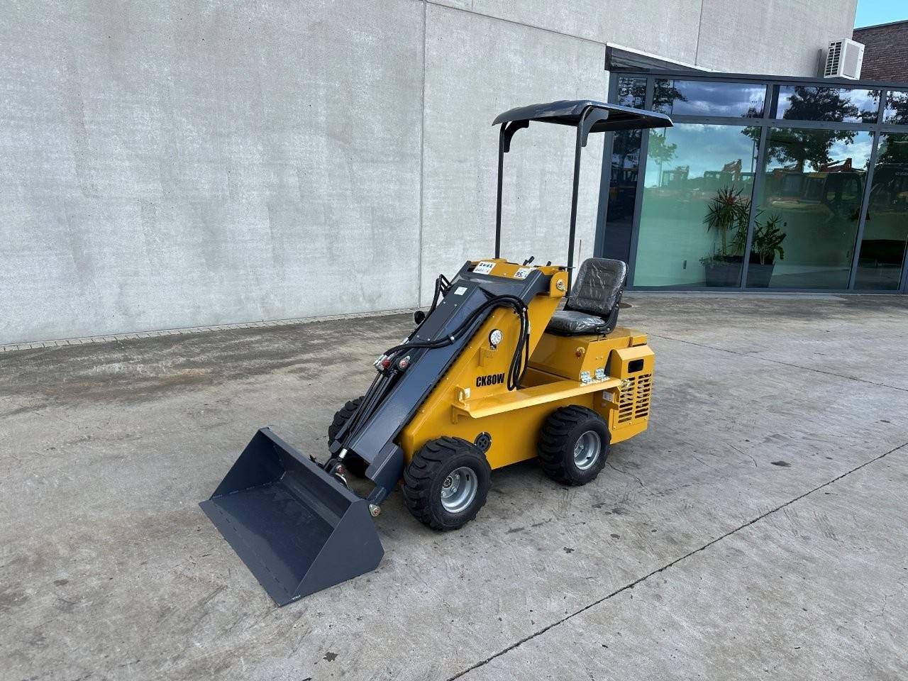 Skid Steer Loader Captok CK80W Petrol 2025 New