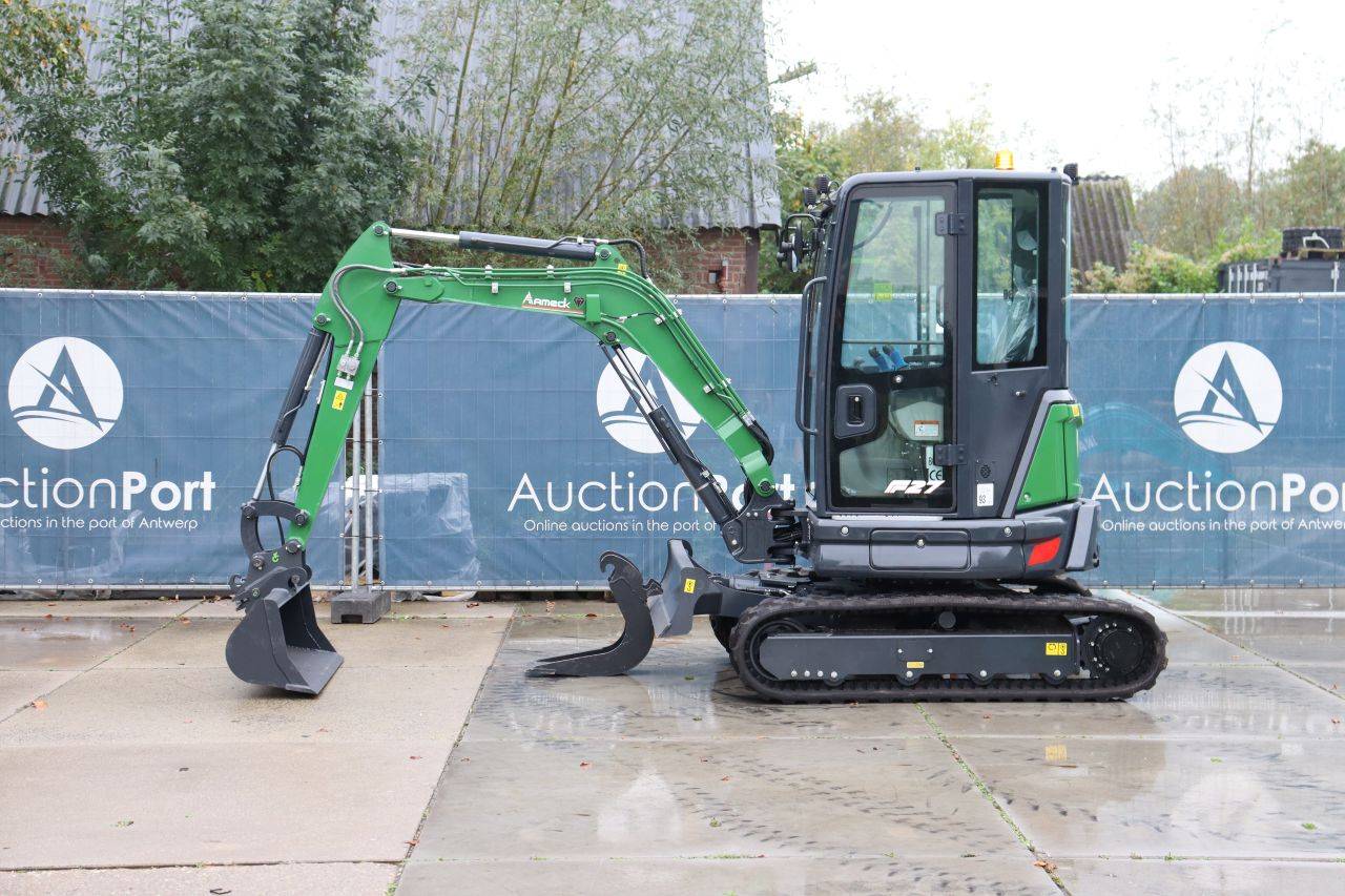 Pelle sur chenilles Aameck F27 Diesel 14,6 kW 2026 Neuve