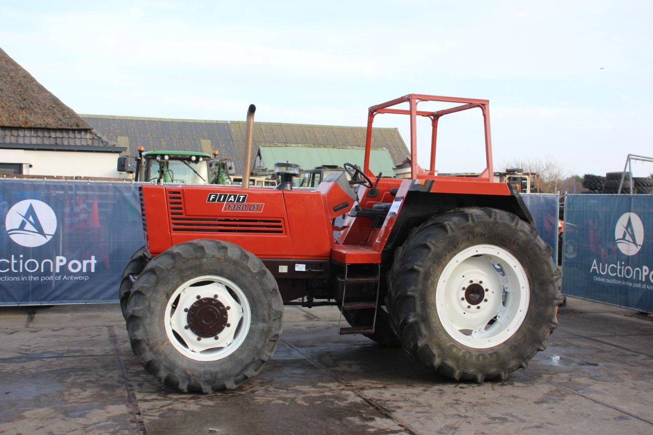 Tractor Fiat 1380DT Diesel 135hp 1983 (Margin)