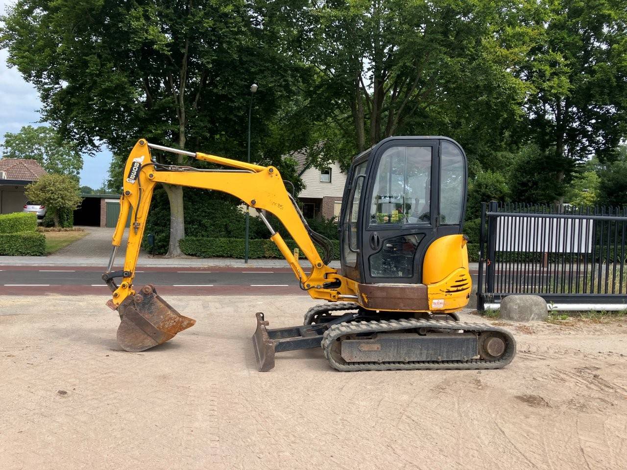 JCB 8032 Diesel Tracked Excavator 2003