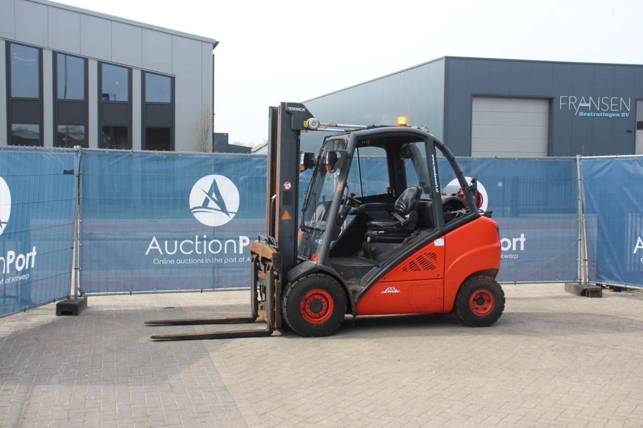 Heftruck Linde H3OT-01 LPG 3000kg 5m 2011
