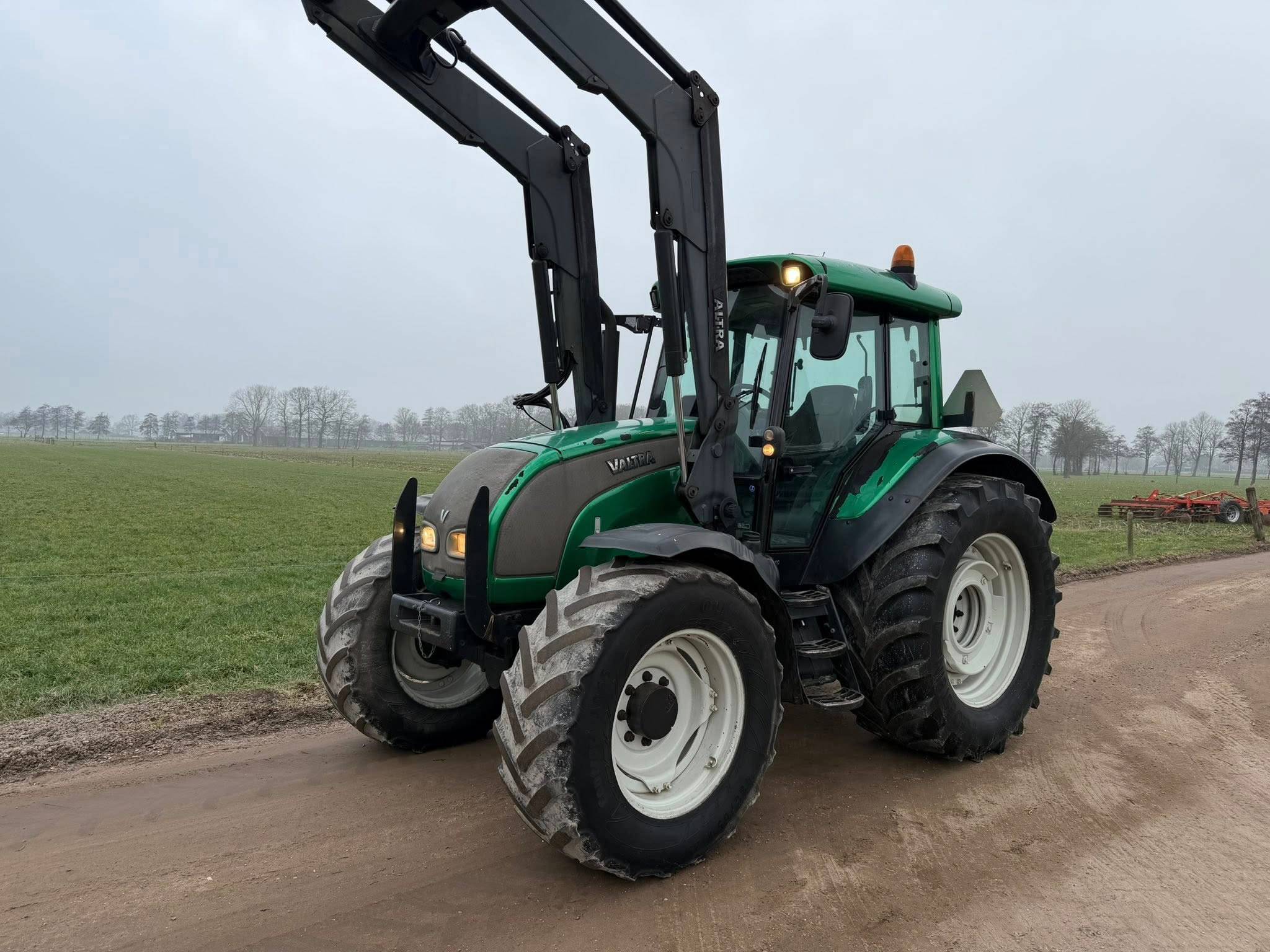 Valtra C110 Diesel Tractor 2005 with Front Loader