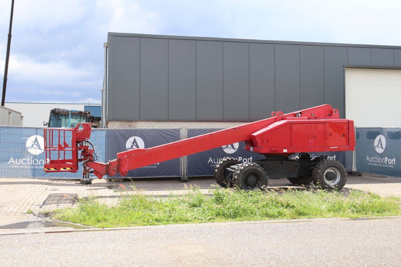 Telescoophoogwerker Aichi ISP60 Diesel 20.2m 2001