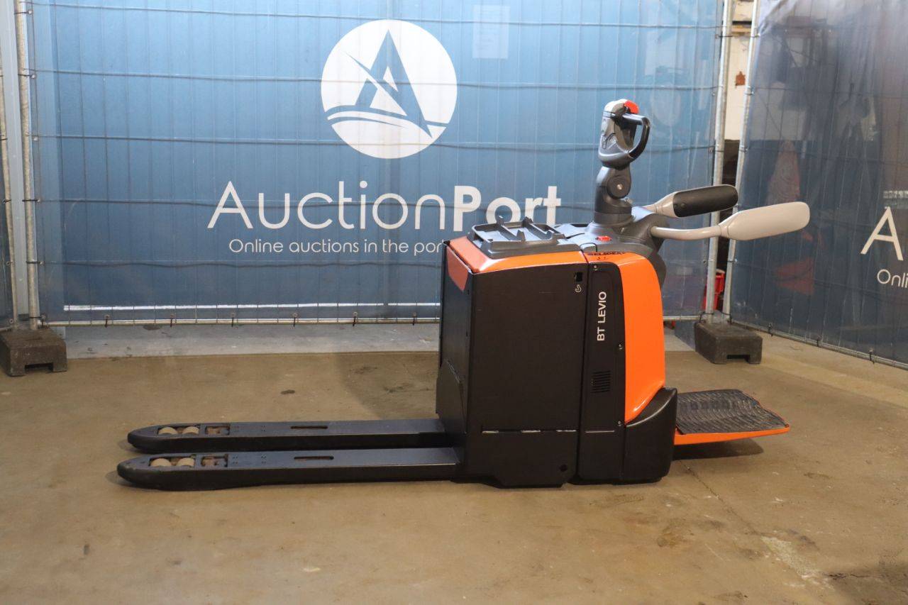 Toyota LPE250 Electric Pallet Truck 2500kg 2019