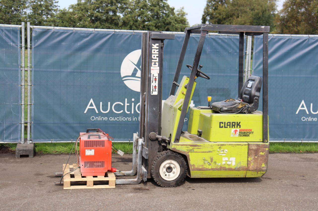 Forklift Clark TM-10 Electric 1000kg 2.78m 1989