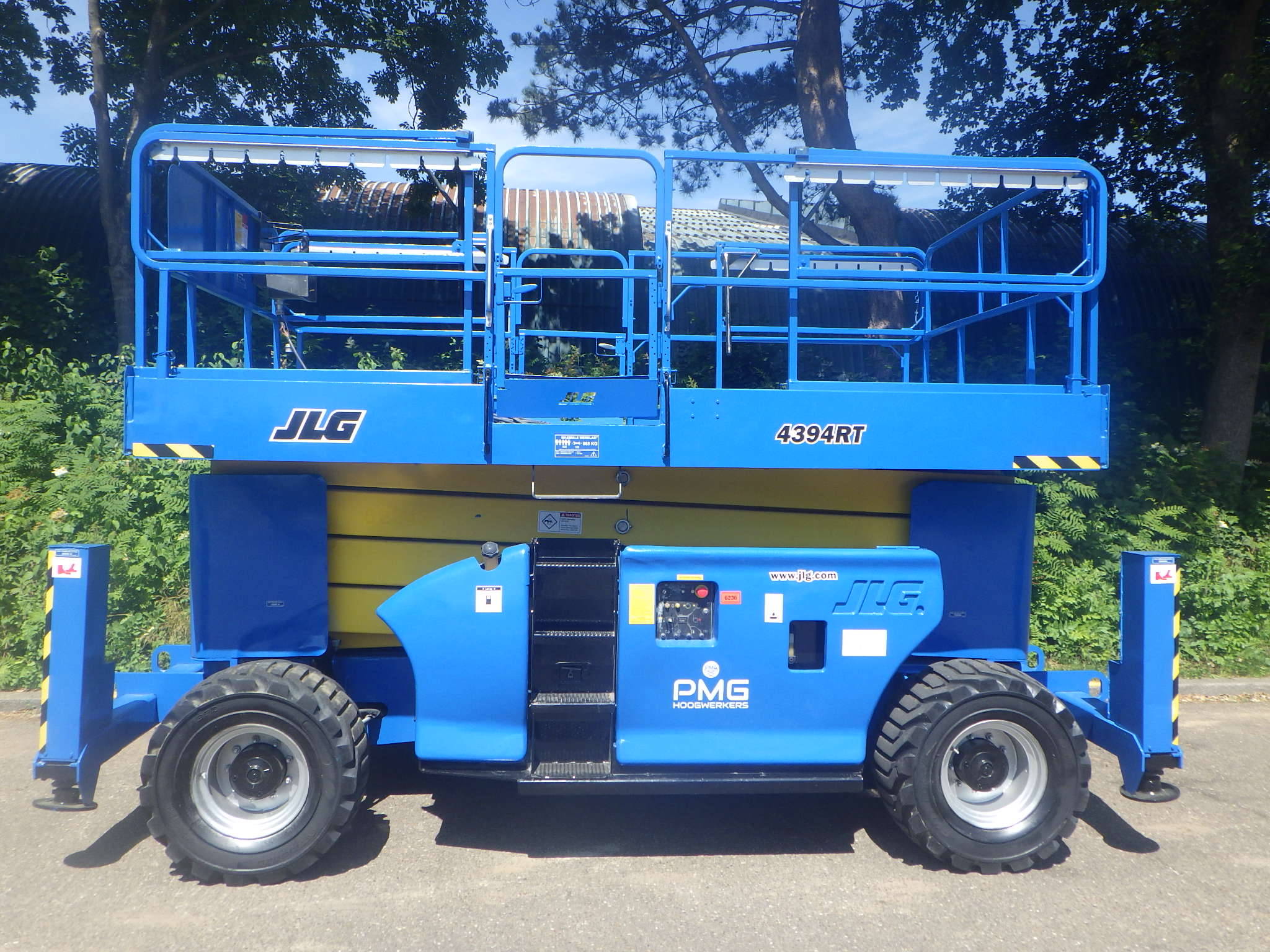 Scissor lift JLG 4394RT Diesel 15.11m 2008