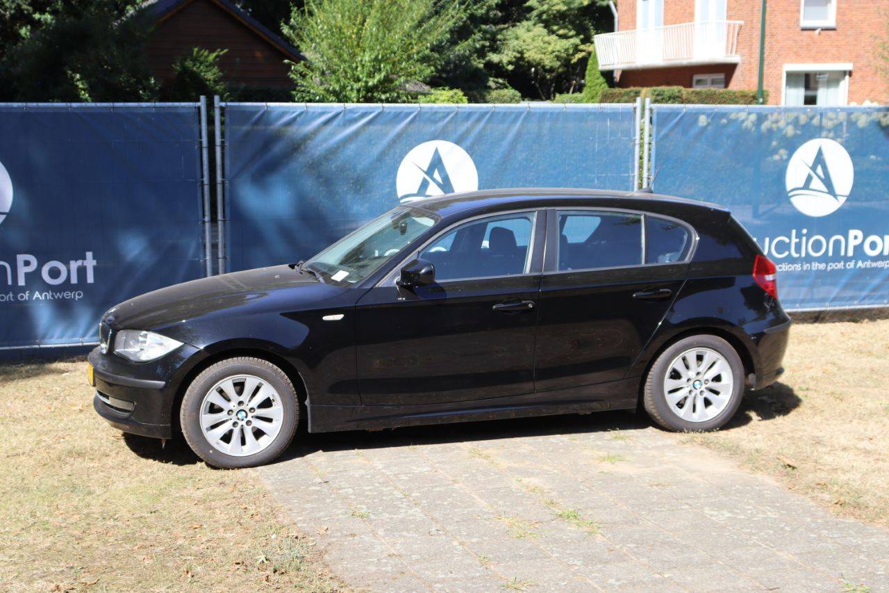 BMW 116i Petrol 2010