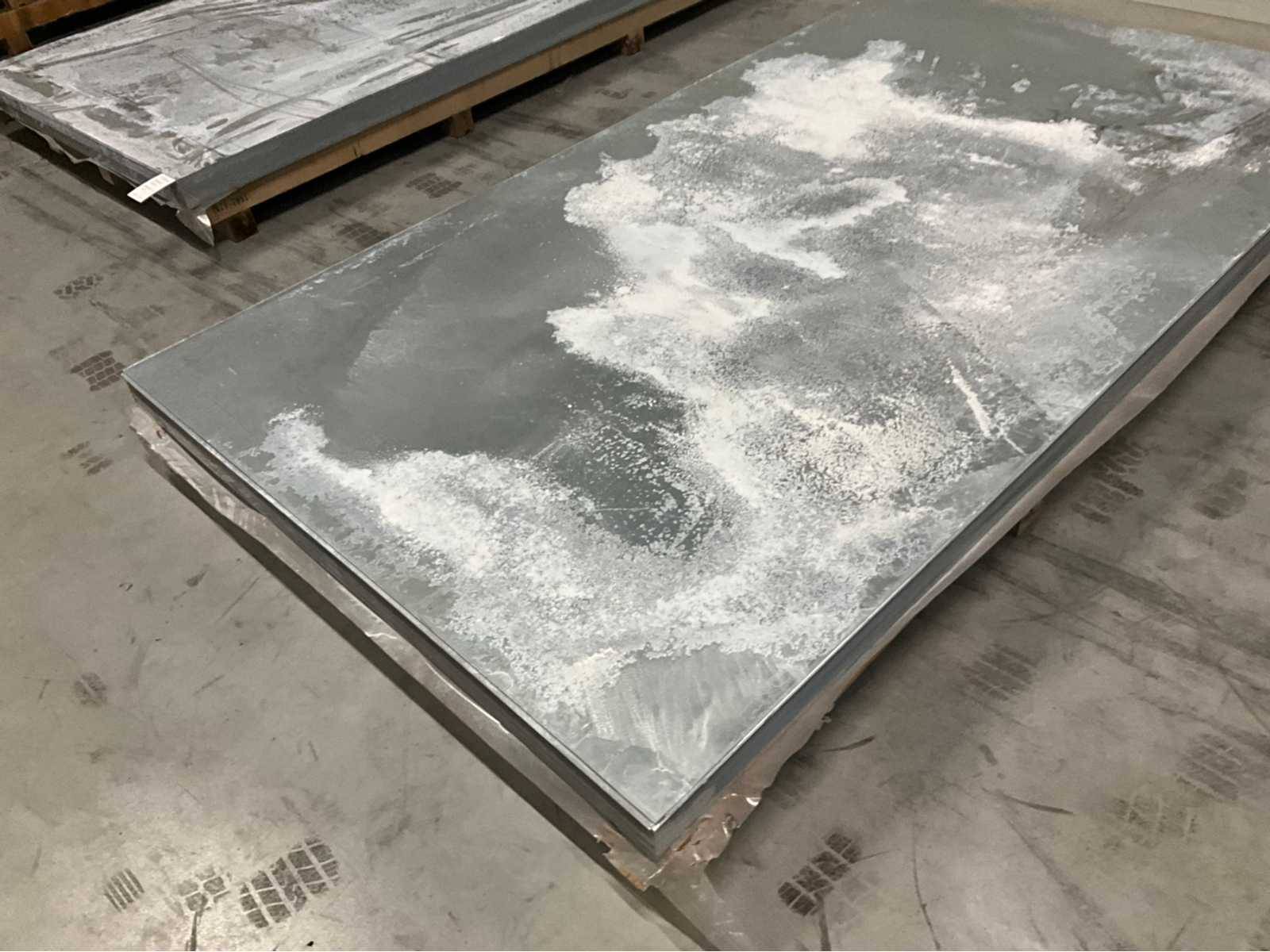Steel plates 52 pieces