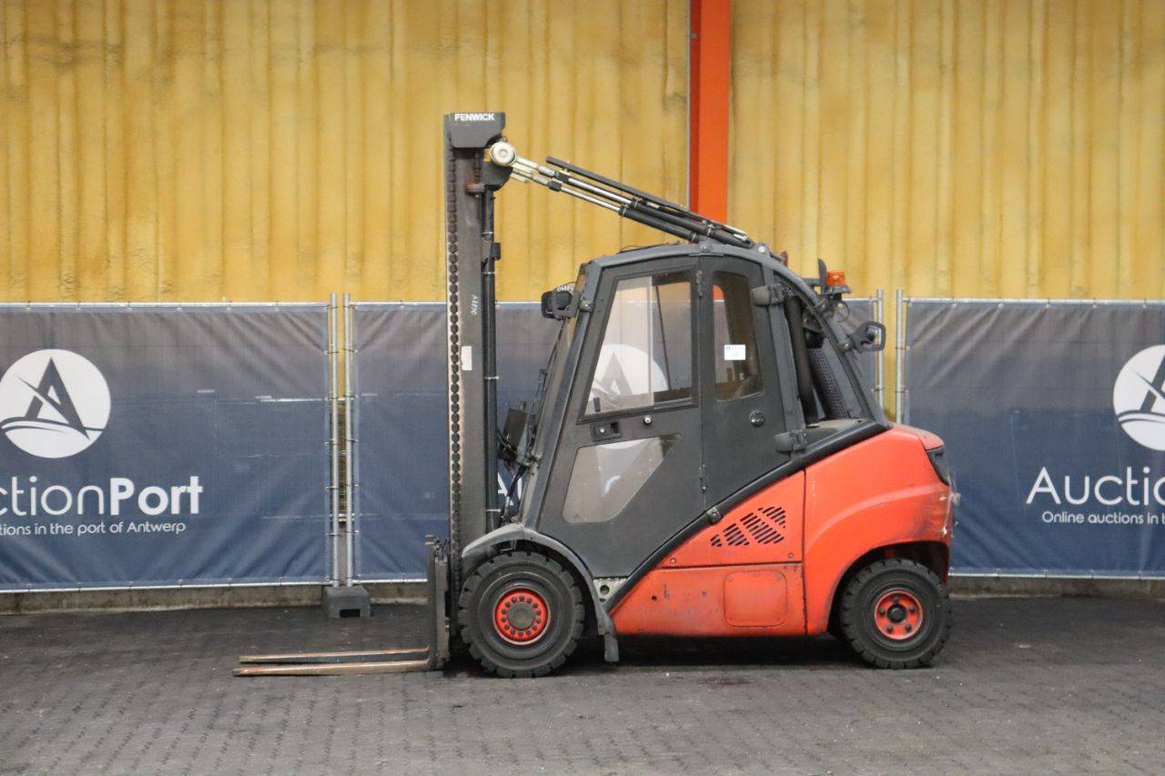 Forklift Linde H30D-02 Diesel 3000kg 7.0m 2016