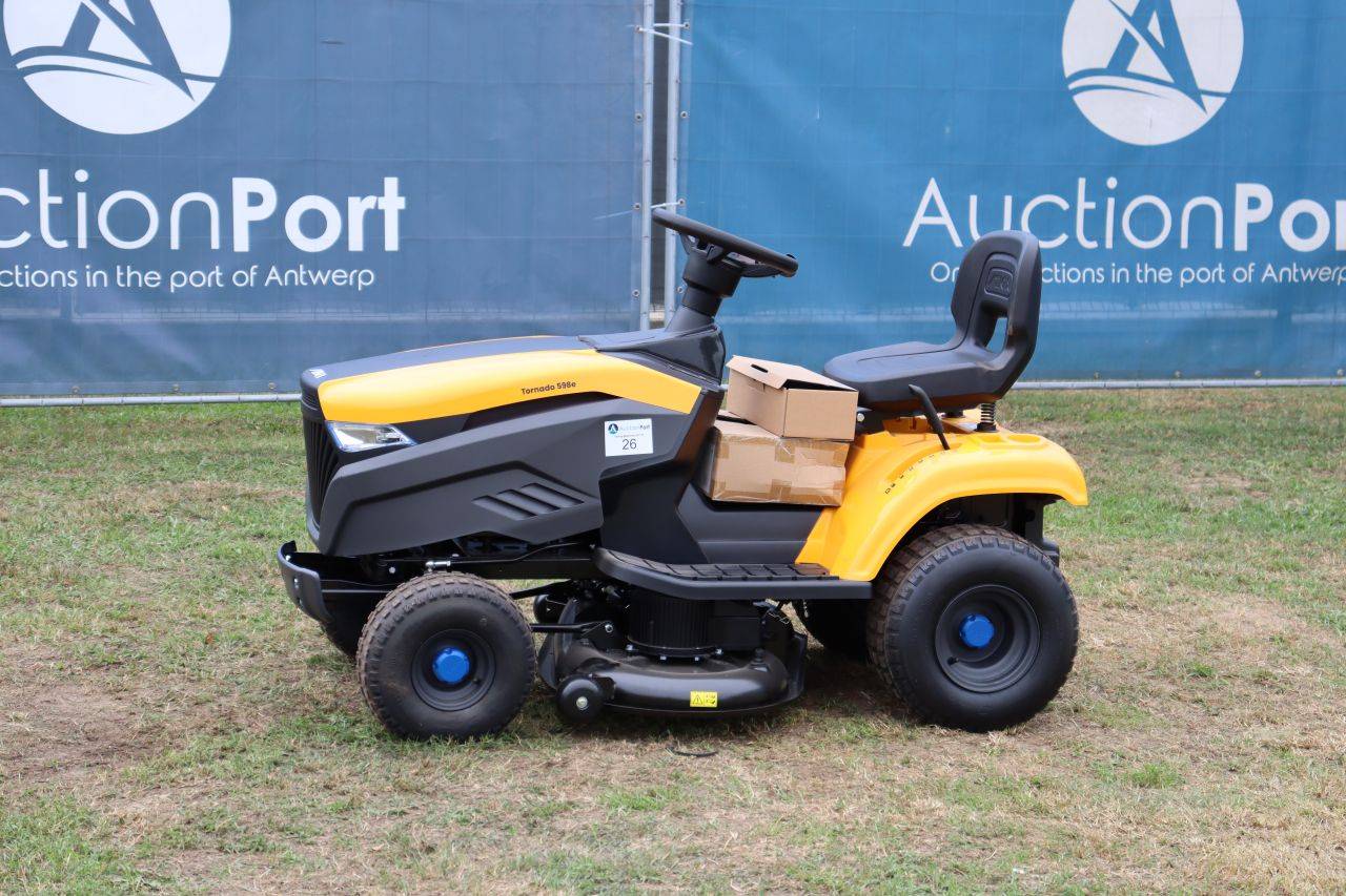 Stiga Tornado 598e Electric Ride-on Mower 2024 New