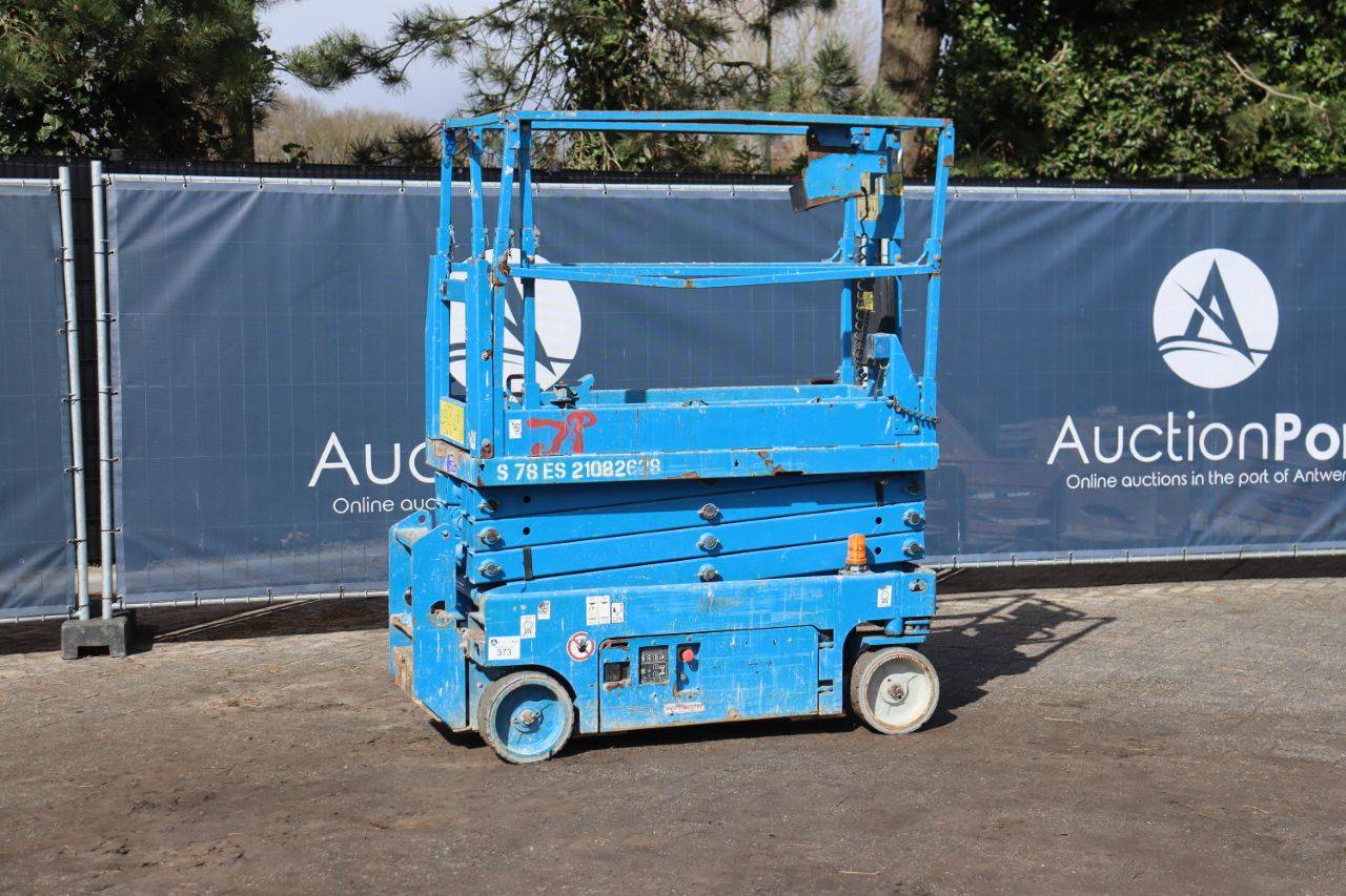 Scissor lift Genie GS-1932 Electric 7.85m 2014