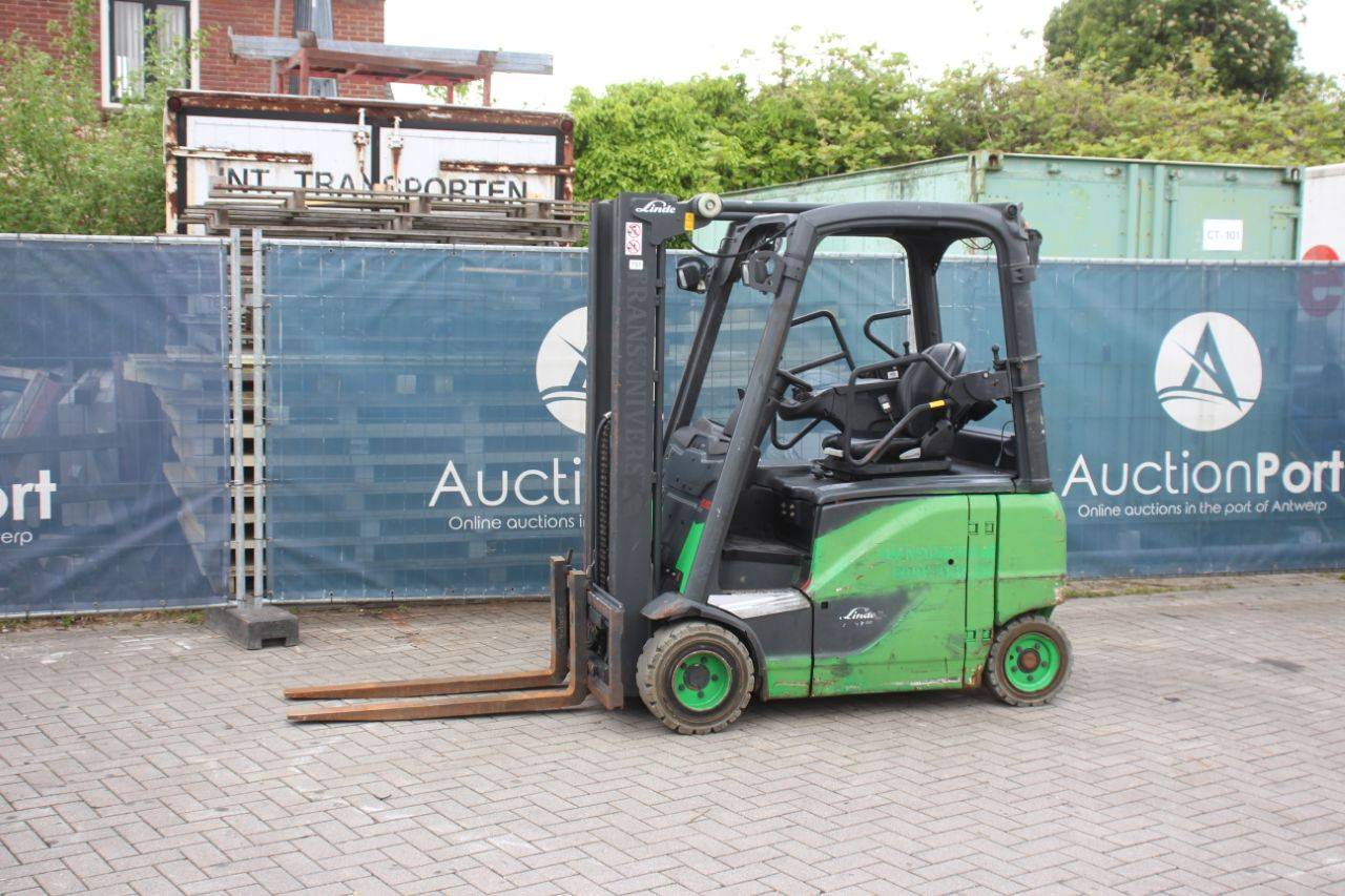 Linde E20PH-02 Electric Forklift 2000kg 7.0m 2014