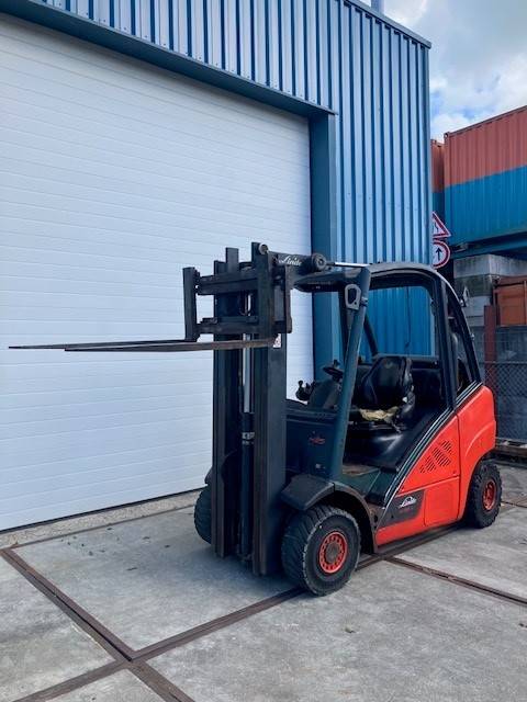 Forklift Linde H25T-02 Diesel 2500kg 2015