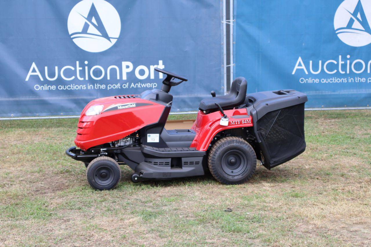 Zitmaaier Mountfield MTF 84M Benzine 5.8kW Nieuw