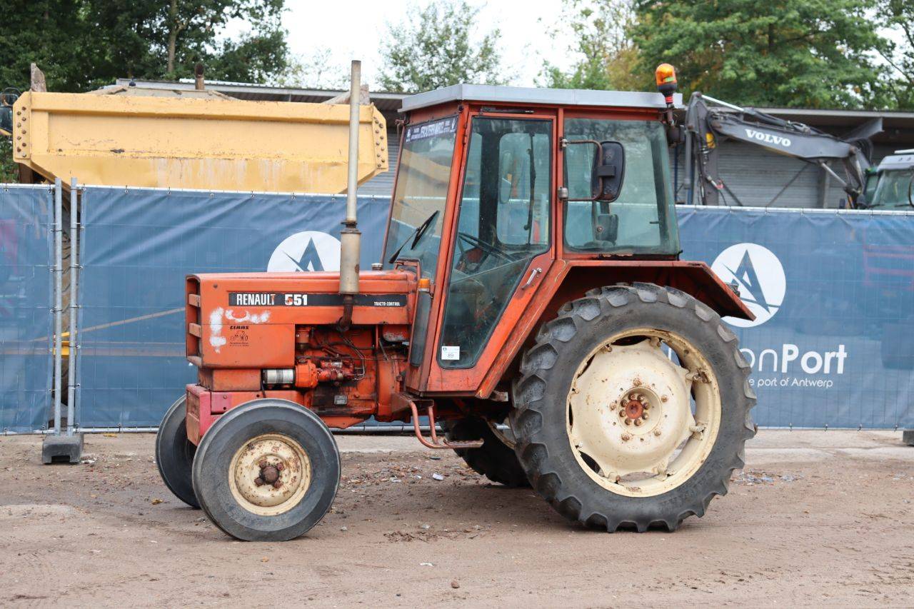 Tractor Renault 551 Diesel 1978