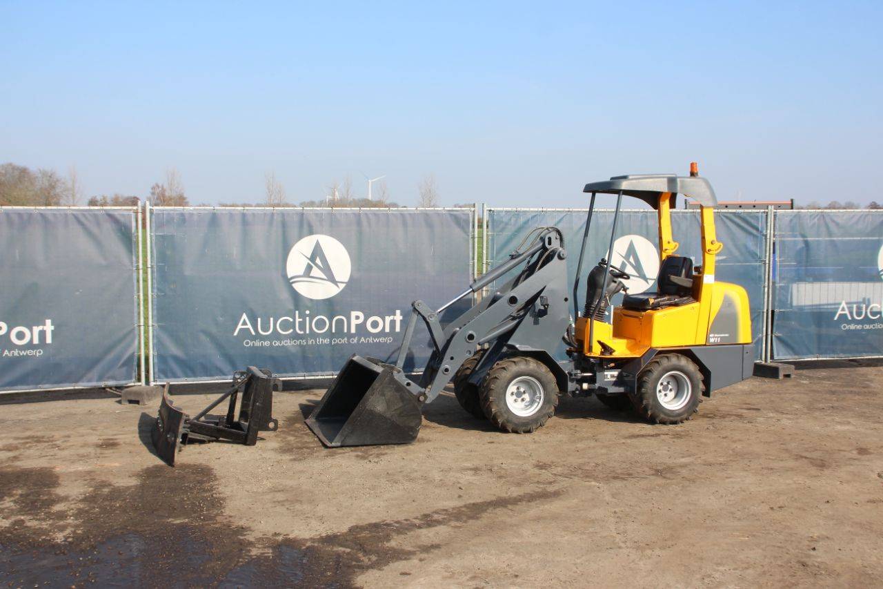 Articulated loader Eurotrac W11 Diesel 16kW 2011