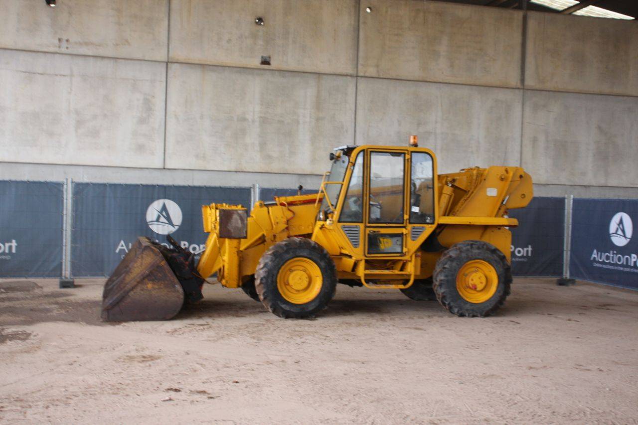 Verreiker JCB 530-120 Diesel 79kW 3000kg 12m