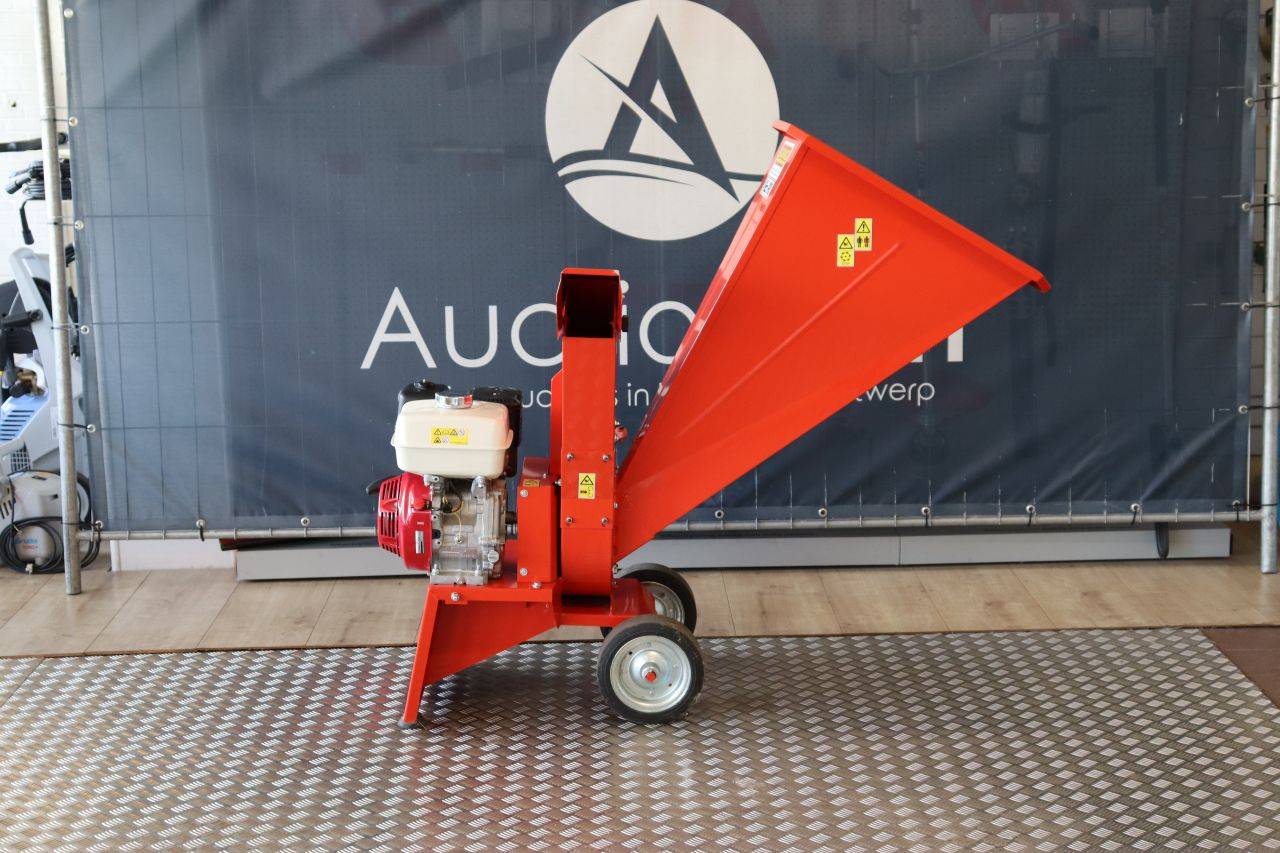 Caravaggi BIO 90 Petrol Wood Chipper 2021