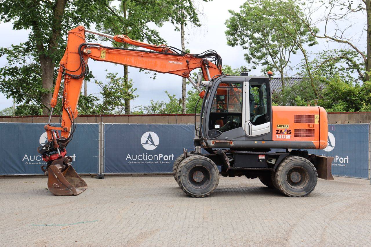 Wheel excavator Hitachi ZAXIS ZX140W-3 Diesel 90kW 2009