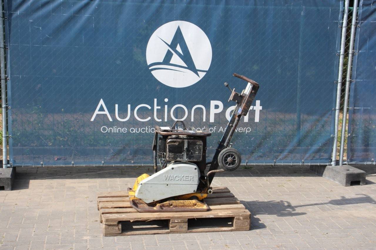 Vibrating plate Wacker DPS 3060 Diesel 1997