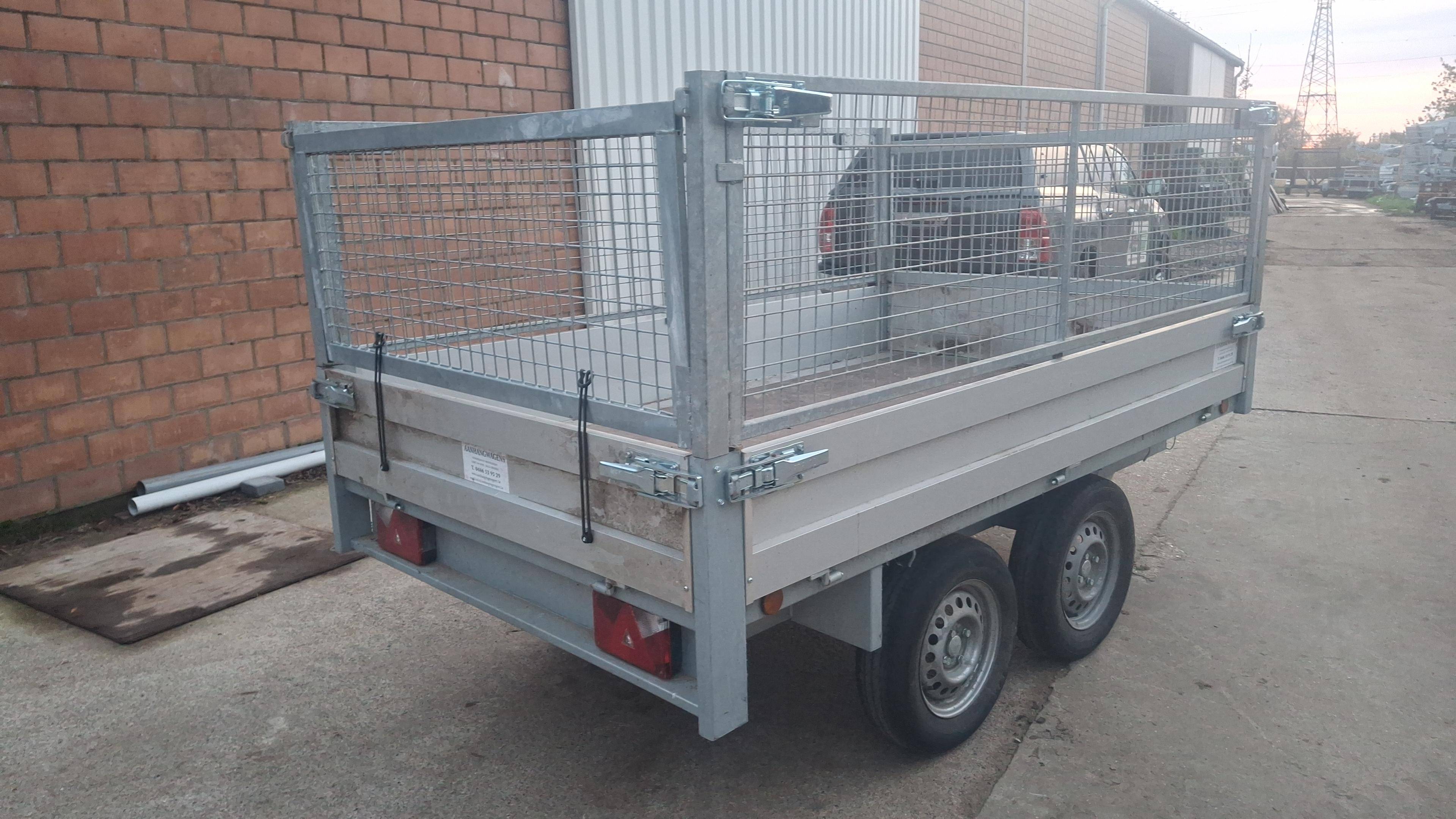 Trailer