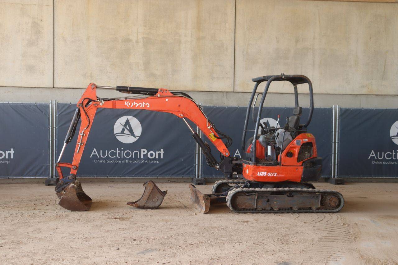 Crawler excavator Kubota U35-3a3 Diesel 22.9kW 2015