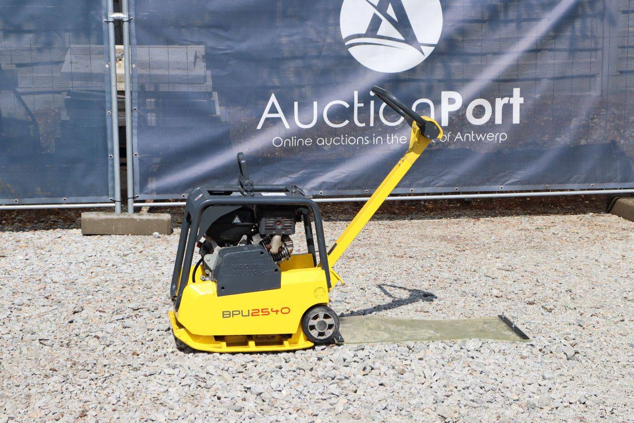 Trilplaat Wacker Neuson BPU2540 Benzine 2012