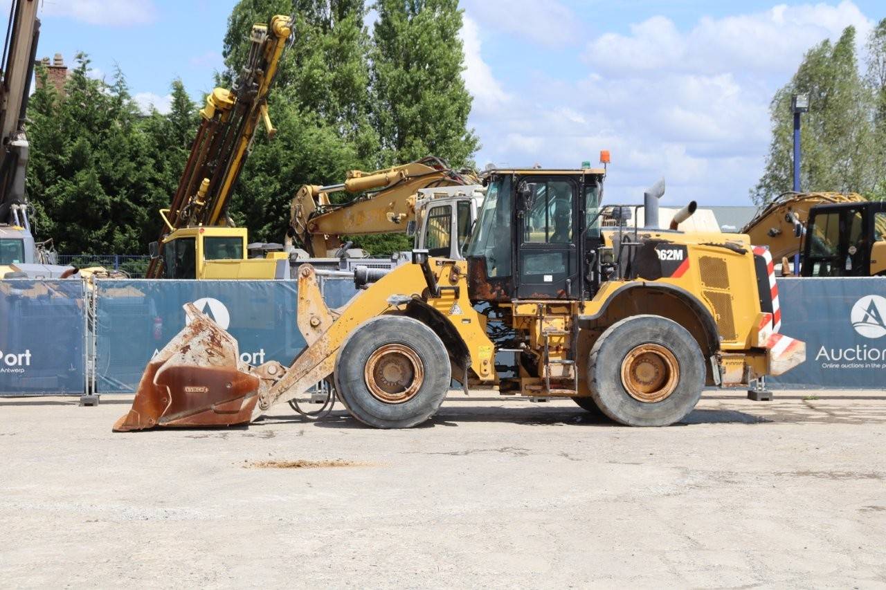 Wheel loader Caterpillar 962M Diesel 2019