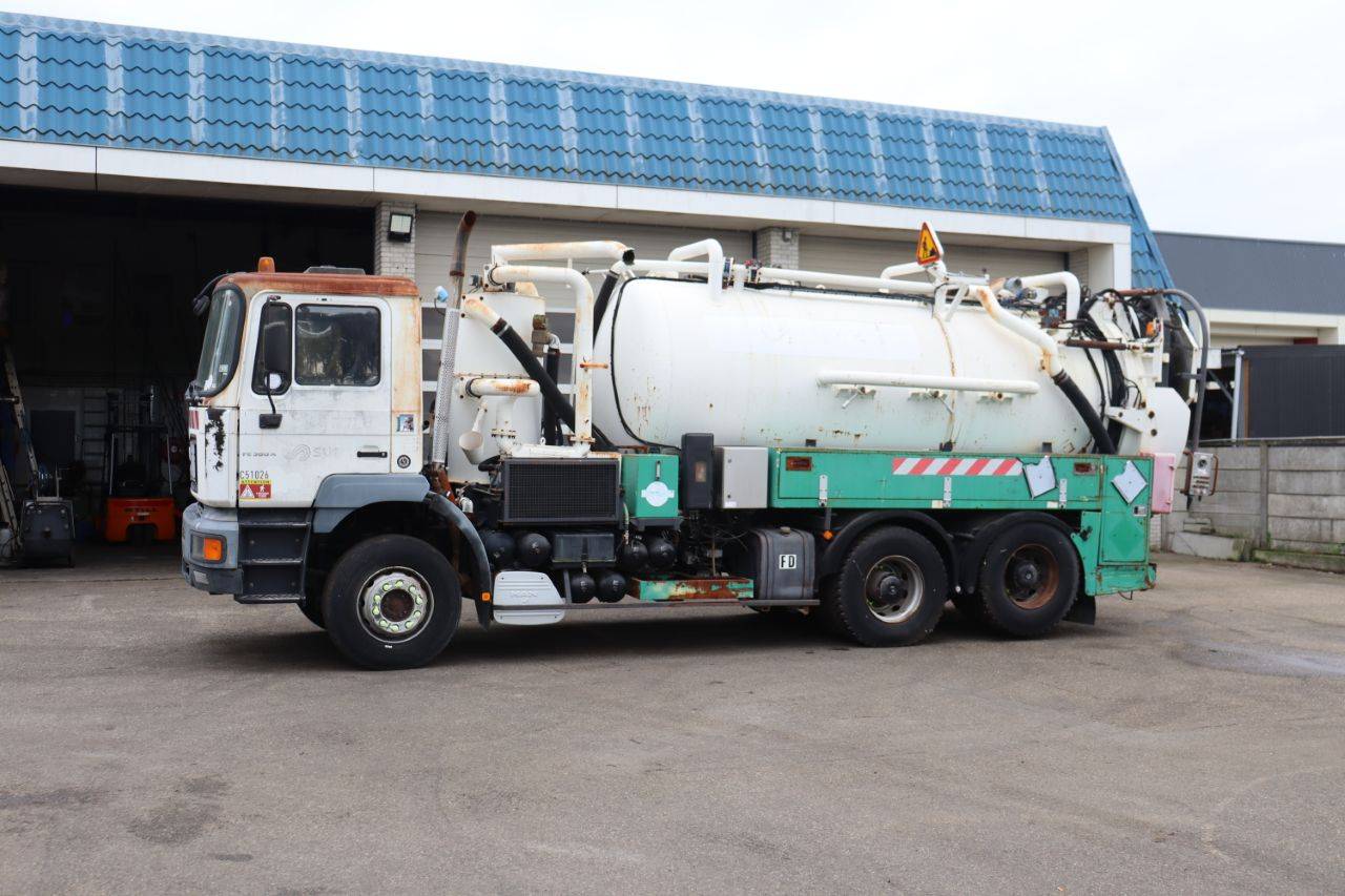 Truck MAN 33.360 Diesel 360hp 2002