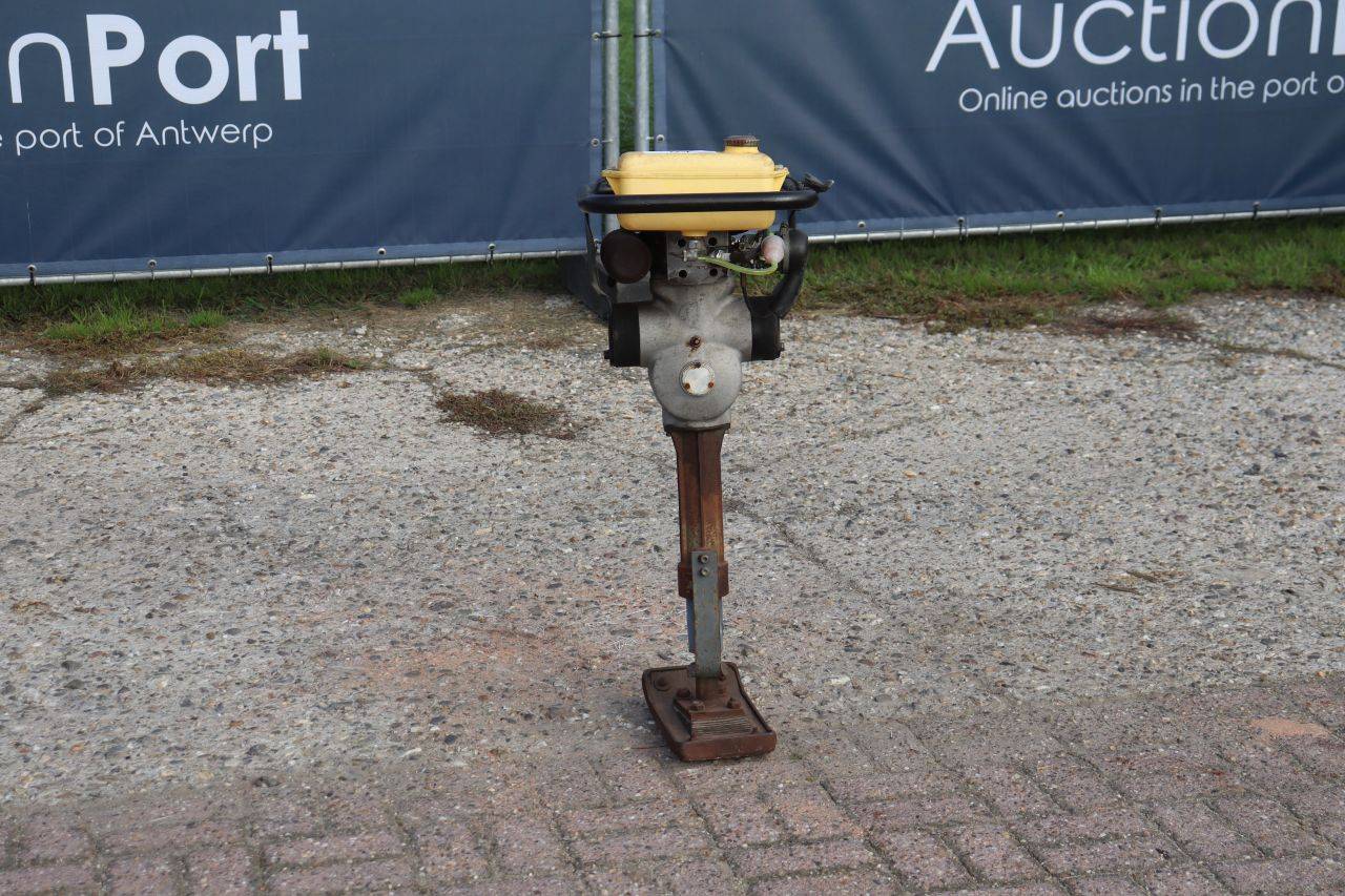 Wacker Neuson BS 30 Pressa vibrante a benzina 2008
