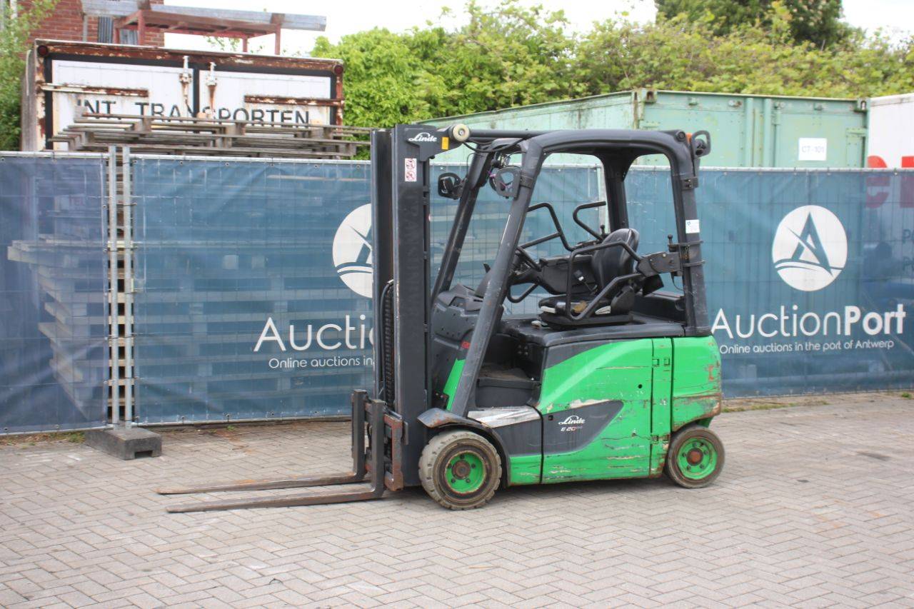 Linde E20PH-02 Electric Forklift 2000kg 4.67m 2014