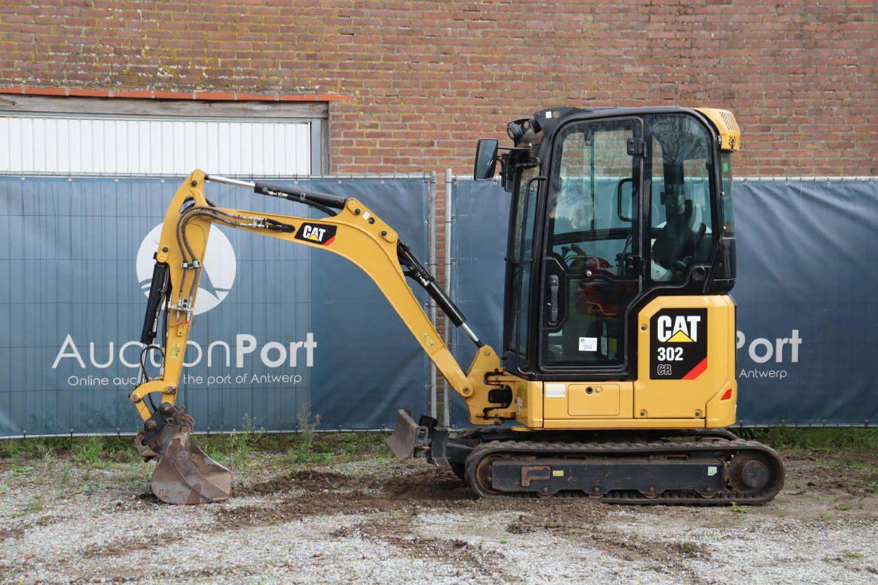 Crawler excavator Caterpillar 302 CR Diesel