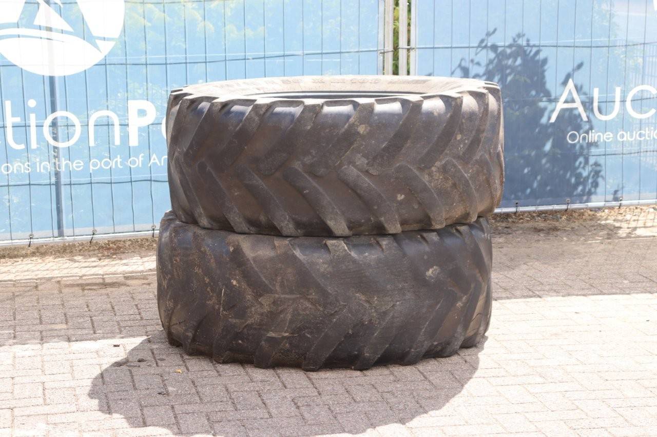 Tires Michelin 540/65R30 XM 108