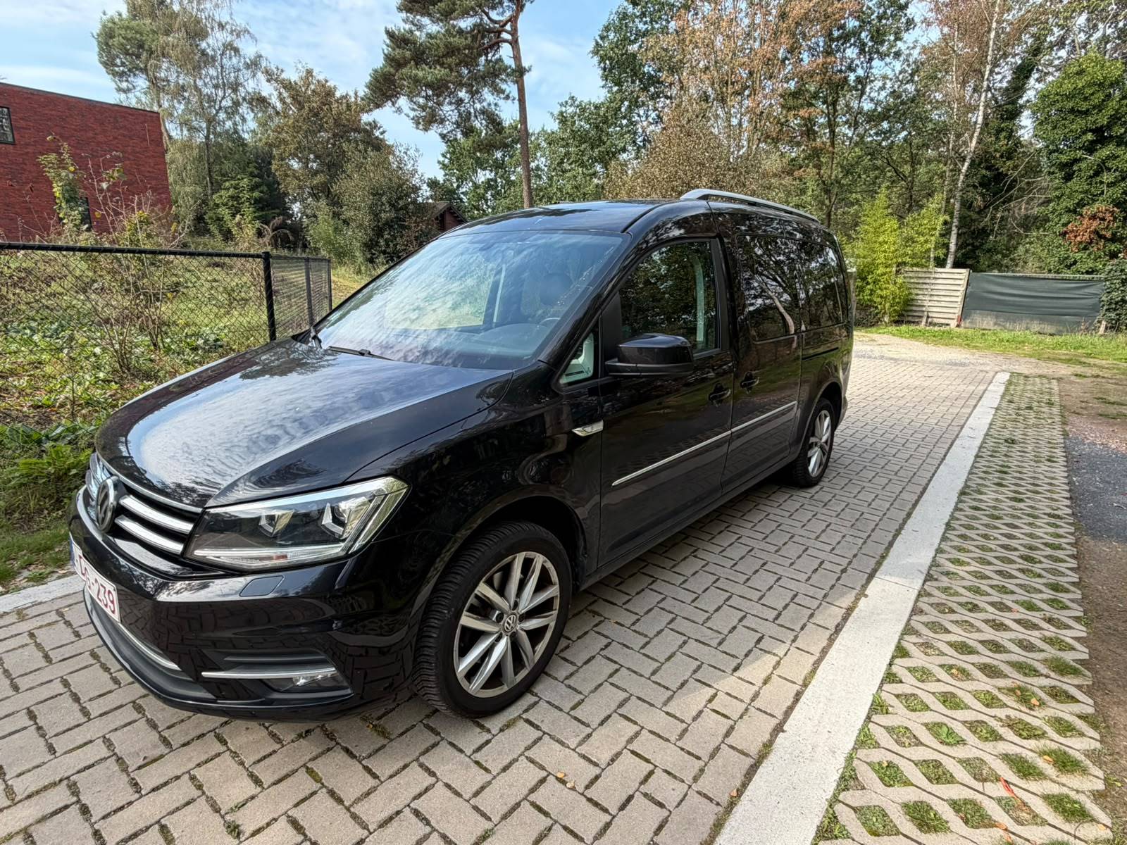 Volkswagen Caddy Maxi Kombi Van Gasolina 125hp 2017 (Margem)