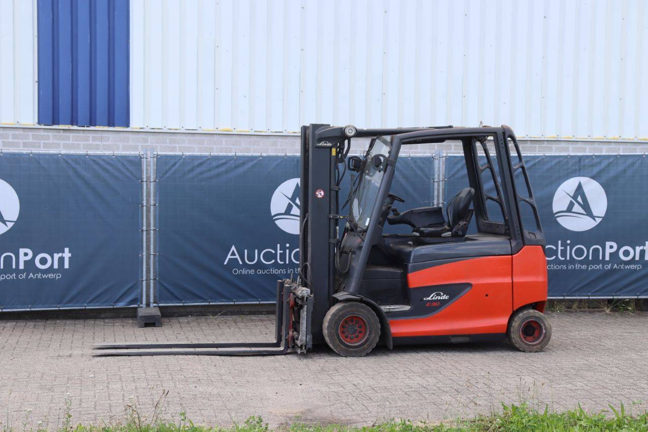 Forklift Linde E30HL-01/600 Electric 3000kg 5.0m 2015