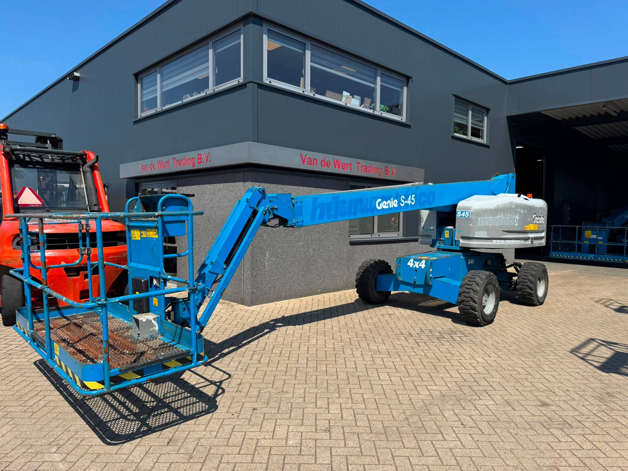 Genie S-45 Diesel Telescopic Boom Lift 15.72m 2014