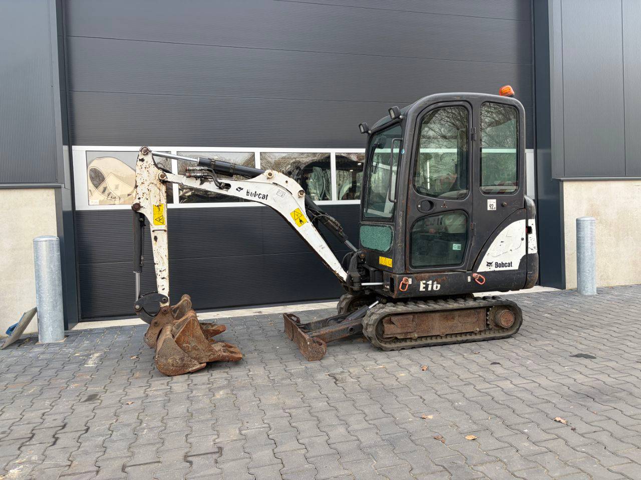 Mini excavator Bobcat E16 Diesel 10kW 2014