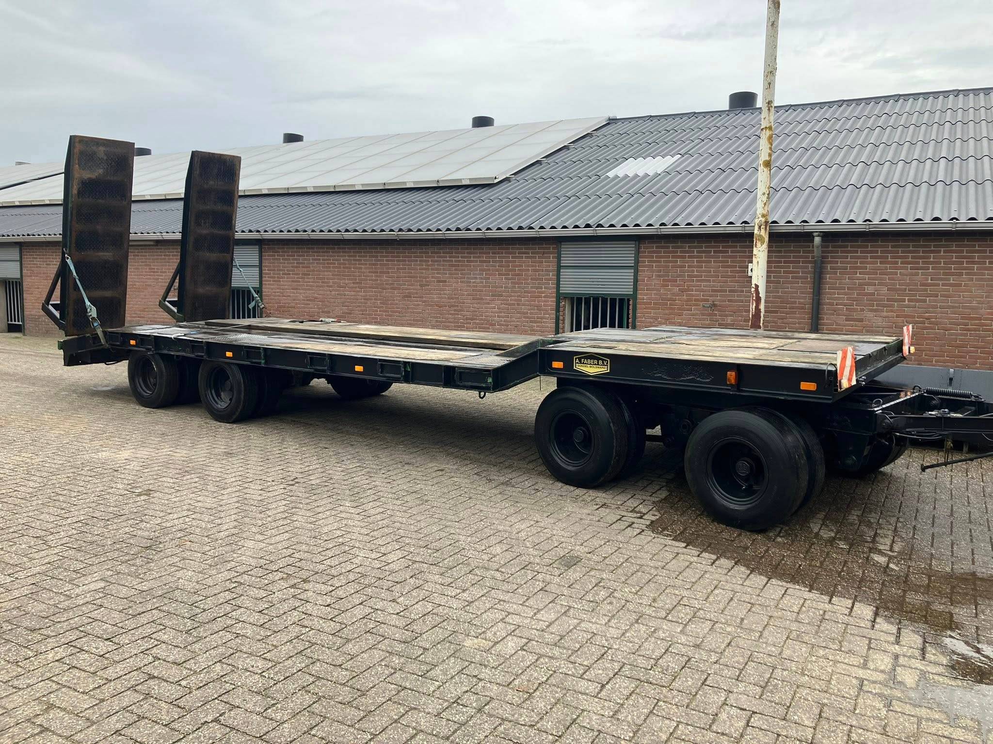 Goldhofer low loader TUE-4-2X2-31/80 1980