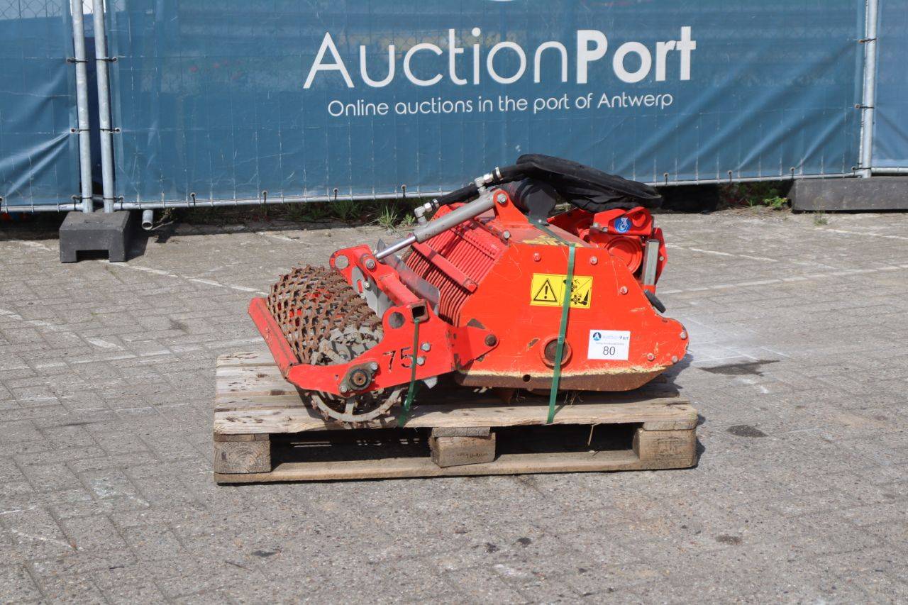 Stone excavator STM 75