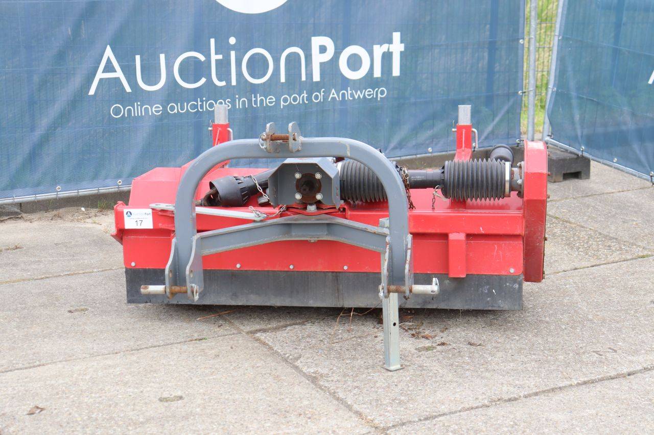 Kraffter SWLT140 2019 Sweeper with PTO
