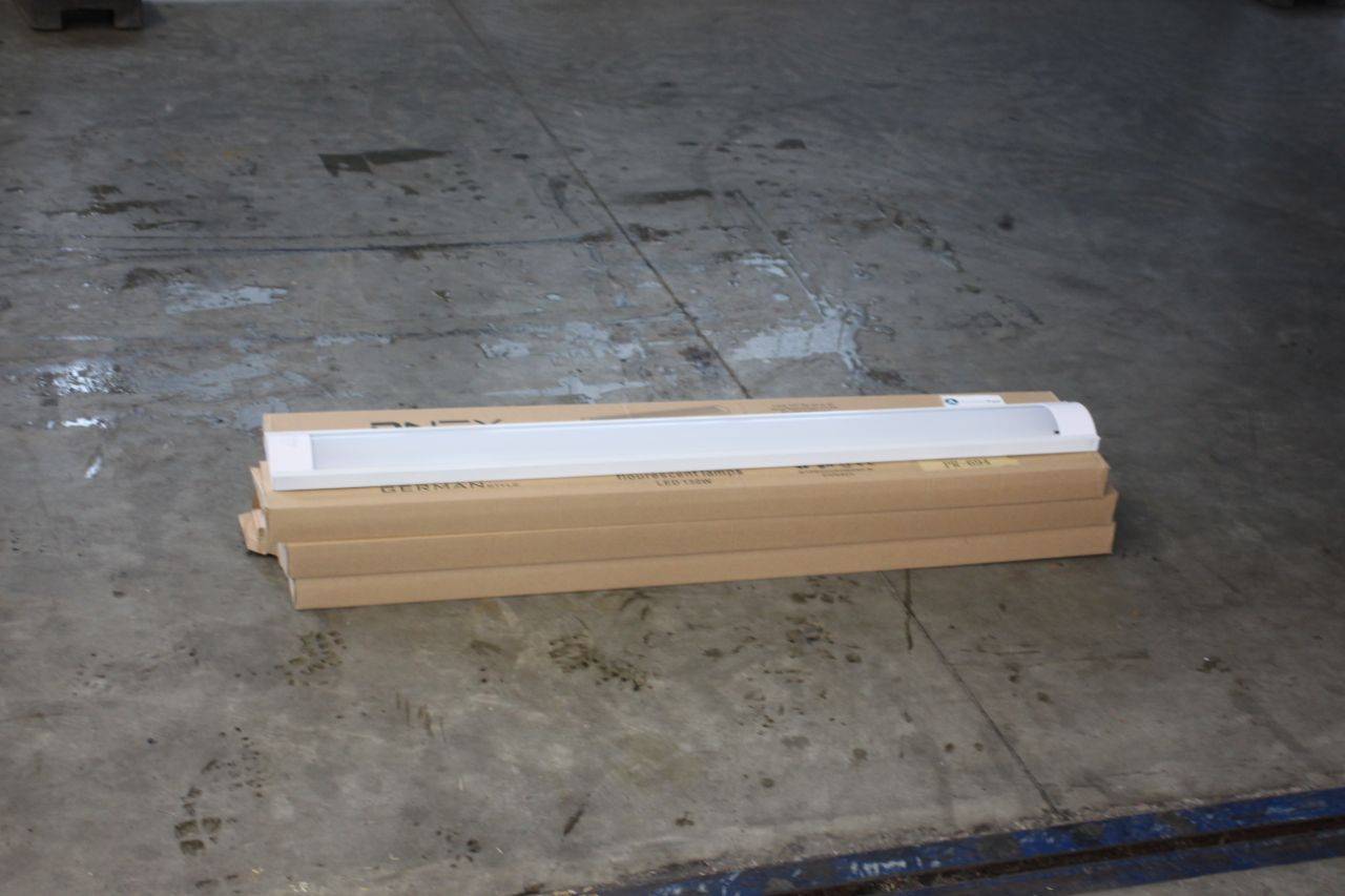 Set of 6 Onex 192W LED lamps New