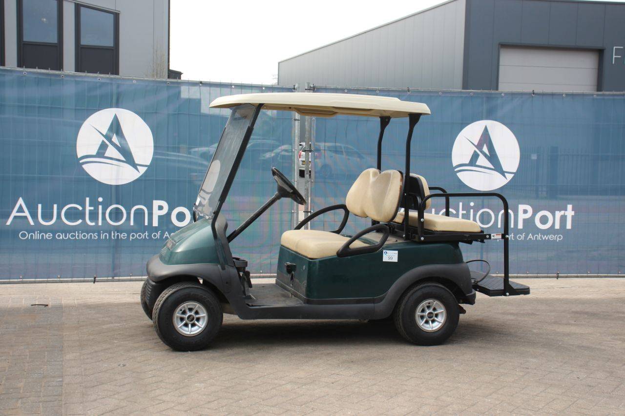Electric Golf Cart Club Car 2004