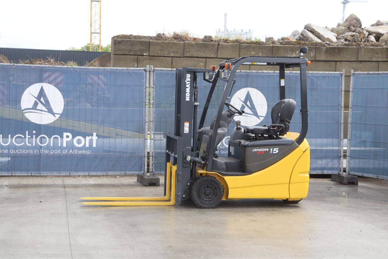 Komatsu FB15M-12 Electric Forklift 1450kg 4.0m 2011