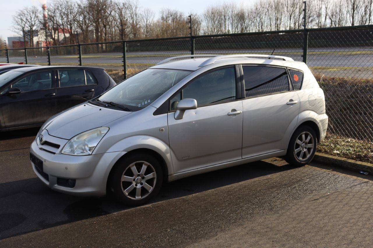Passenger car Toyota Corolla Diesel 136 hp 2011 (Margin)