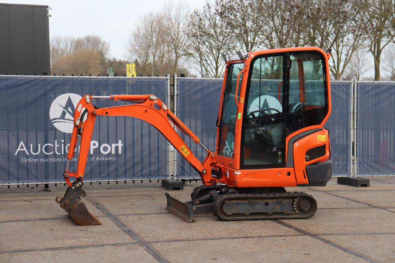 Mini excavator Kubota KX016-4 Diesel 9.6kW 2017