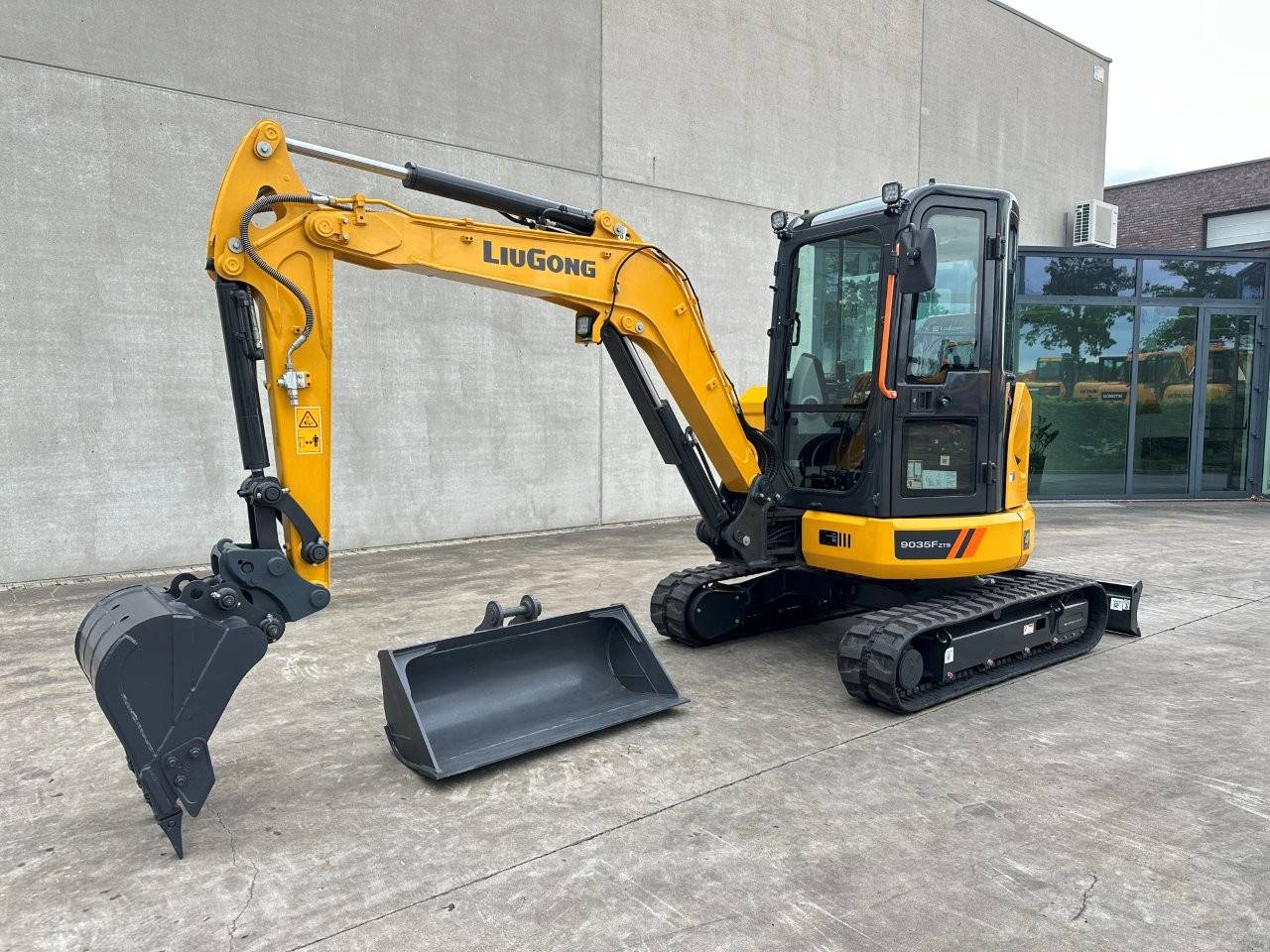 LiuGong 9035 FZTS Diesel Mini Excavator 2026 New